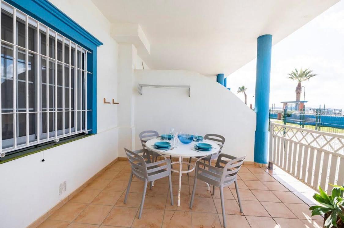 Apartamento La Tortuga II Beach Tarifa Exteriör bild